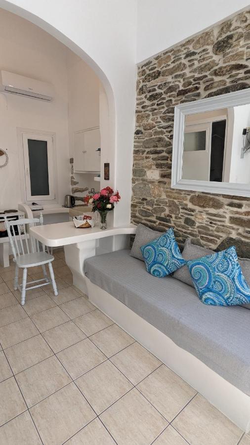 Anoi Rooms Tinos ภายนอก รูปภาพ
